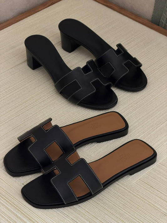 HERMES

QUALITY: SUPER MASTER 💥😍

SIZE:36 TO 42🥰💥
450 dhs🇦🇪🇦🇪

Zain319
♥️♥️♥️