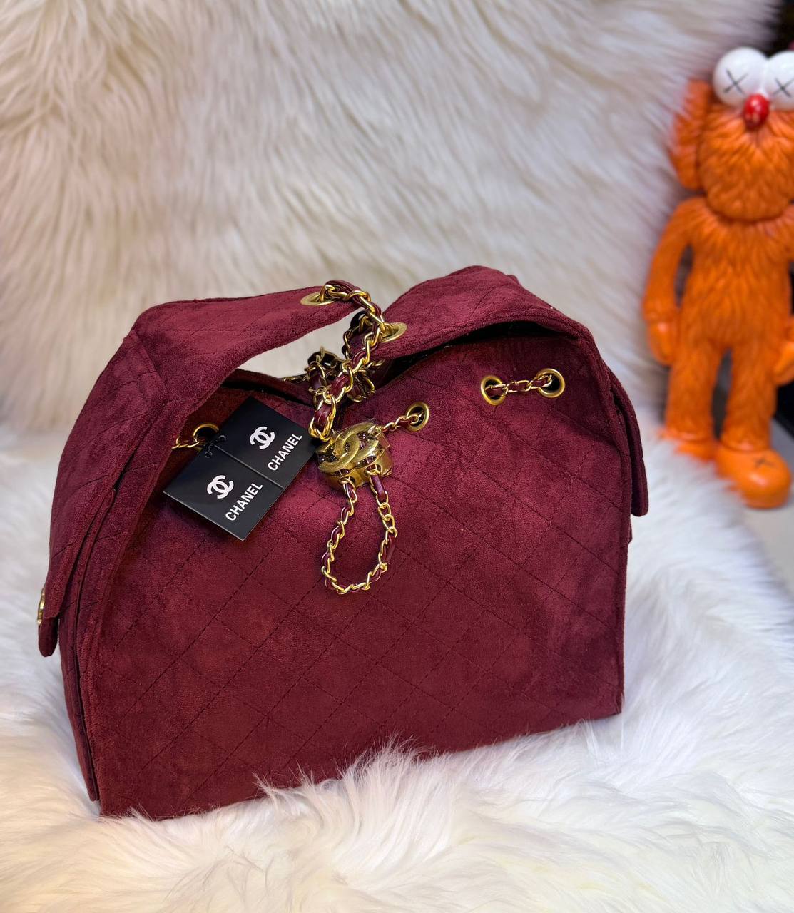 Chanel 
good quality, 
size...28 *24 cm 
110 dhs✅

Zain12
♥️♥️♥️