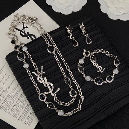 YSL set
Necklace 
Earrings 
Bracelet 
Master quality 💐

*220* AED normal box 📦

Zain48
♥️♥️♥️