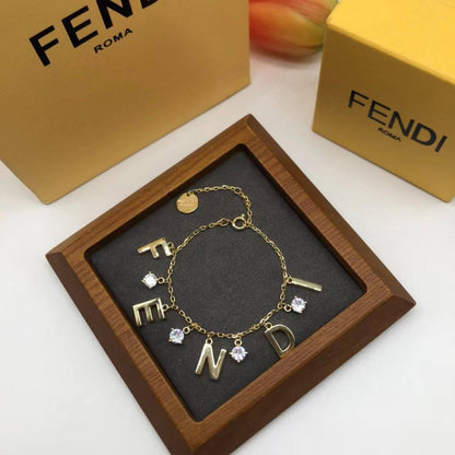 FENDI SET ❤️‍🔥*
Necklace 🔥
Bracelet 🍁
Earring ❣️
Offer 🤯
Master quality 💯
With normal boxes 📦 
115 dhs🪙🌨️
With master box 🗃️ 
130 dhs🪙🌨️

Zain216
♥️♥️♥️