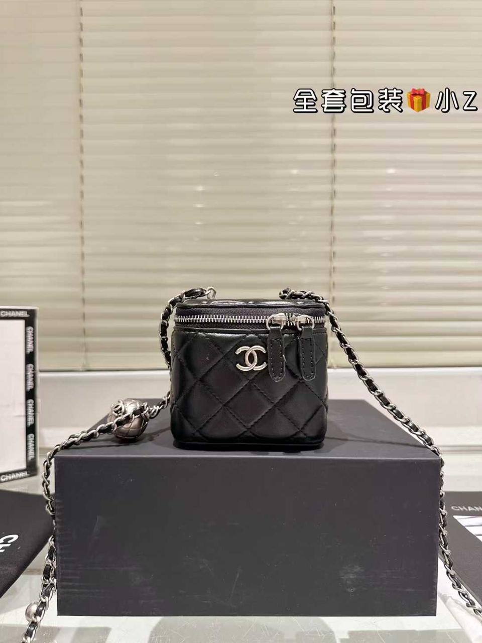 Chanel Master
220 dhs🪙💕

Zain132
♥️♥️♥️