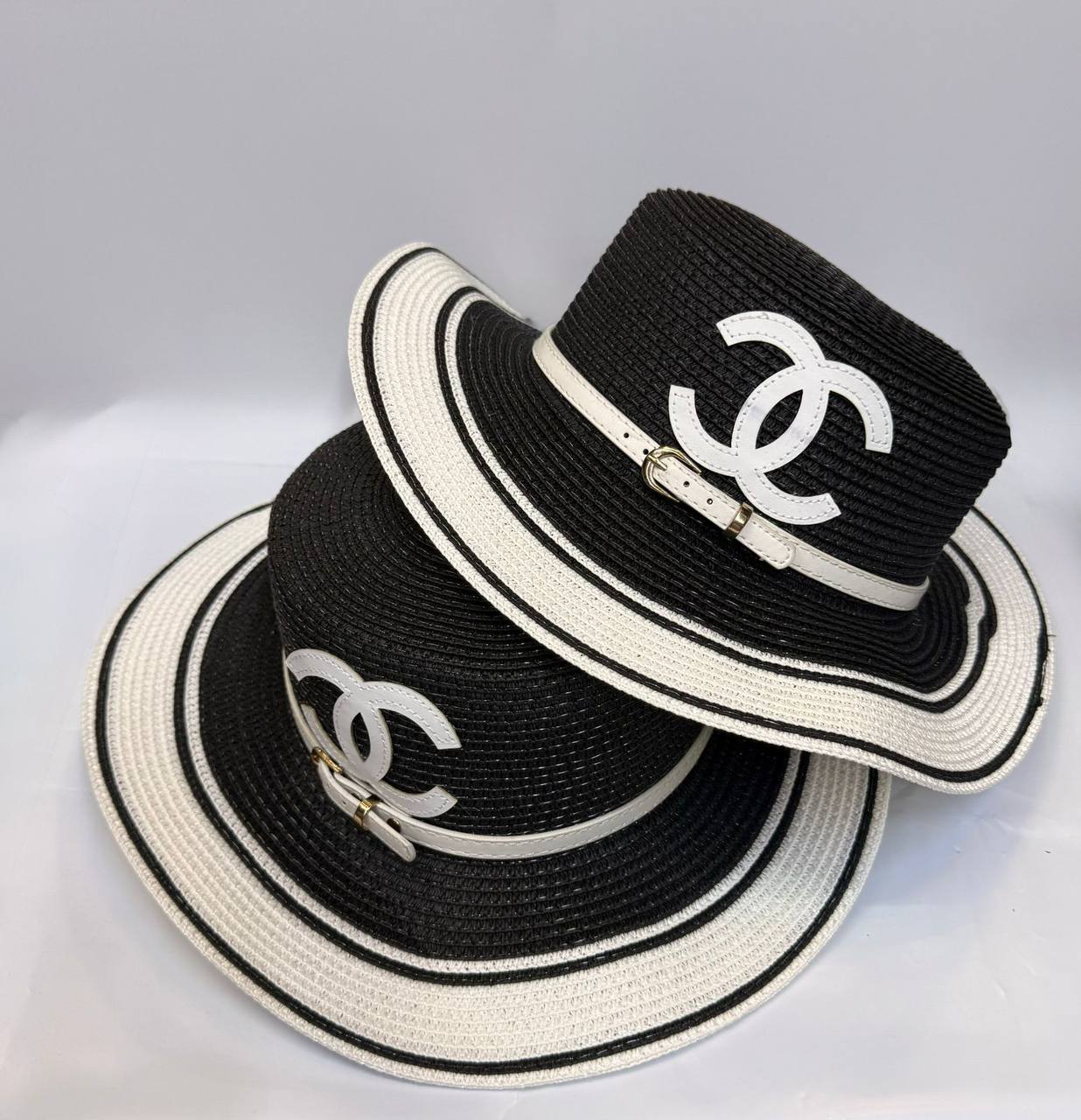 Hat & Beach Cap
60 dhs✅

Zain93
♥️♥️♥️