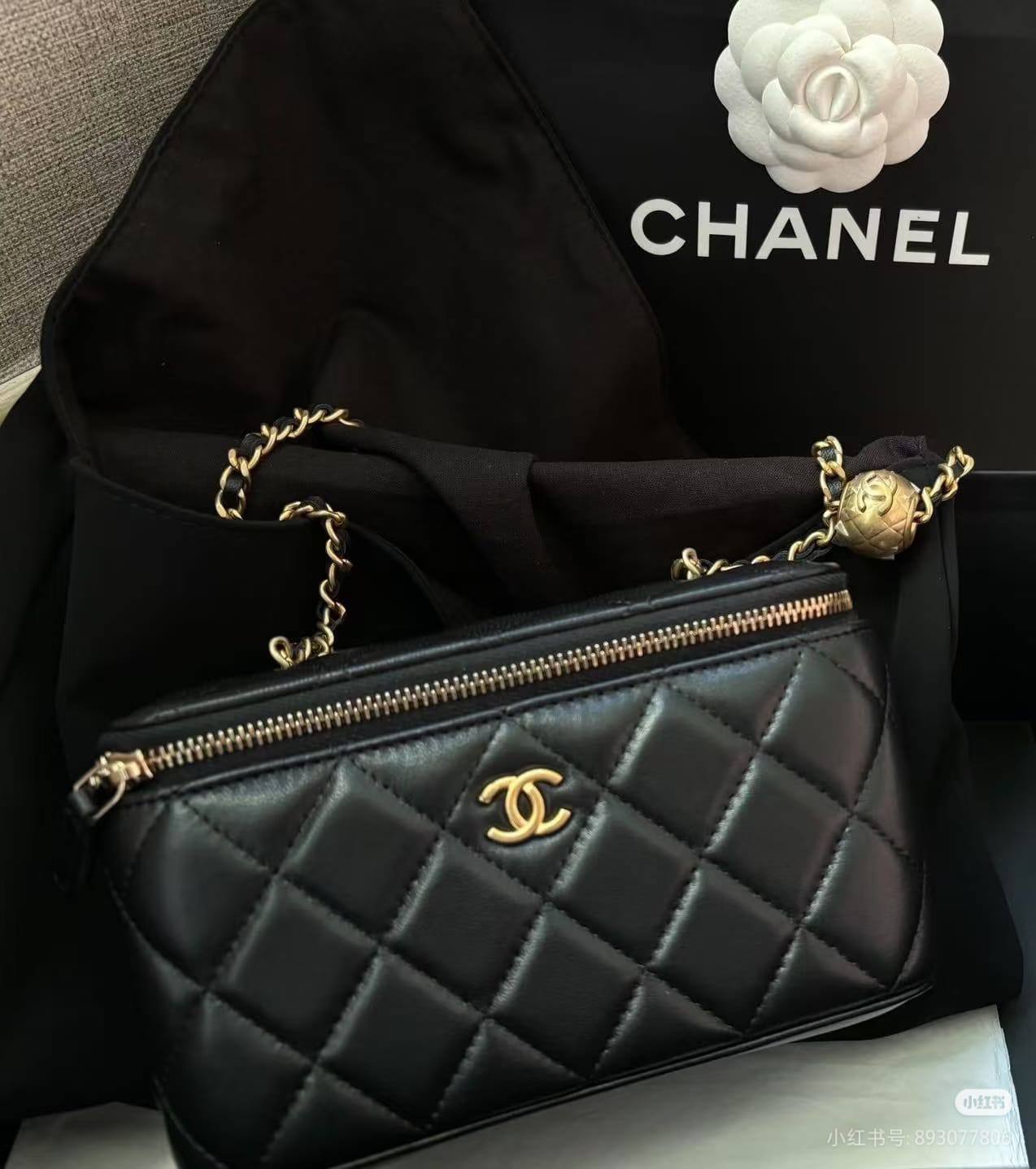 Chanel
Master 
240 dhs❤️

Zain10
♥️♥️♥️