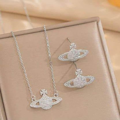 Necklace and earring Set of 2 
Offer price 

40 dhs🪙🌨️

Zain242
♥️♥️♥️