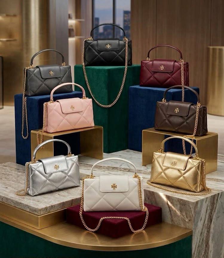 TORYBURCH 

AVAILABLE 

100 dhs🇦🇪🇦🇪🇦🇪
with box

Zain90
♥️♥️♥️