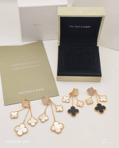VCA
Earrings

85 dhs🇦🇪🇦🇪

Zain122
♥️♥️♥️