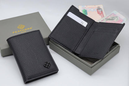 Feathers Wallet 
65 dhs🇦🇪🇦🇪

Zain33
♥️♥️♥️