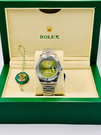 Rolex Men Master quality
*Automatic*
260 dhs💓

Zain08
♥️♥️♥️