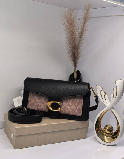 Coach
120 dhs✅
Size 28cm

Zain161
♥️♥️♥️
