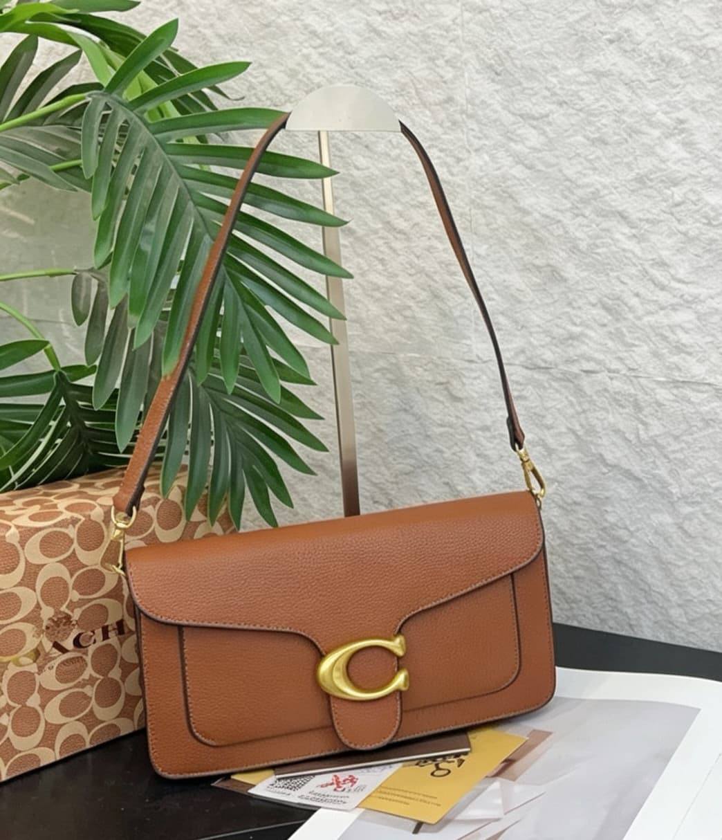 Coach

With box 
 
90 dhs🇦🇪🇦🇪

Zain232
♥️♥️♥️