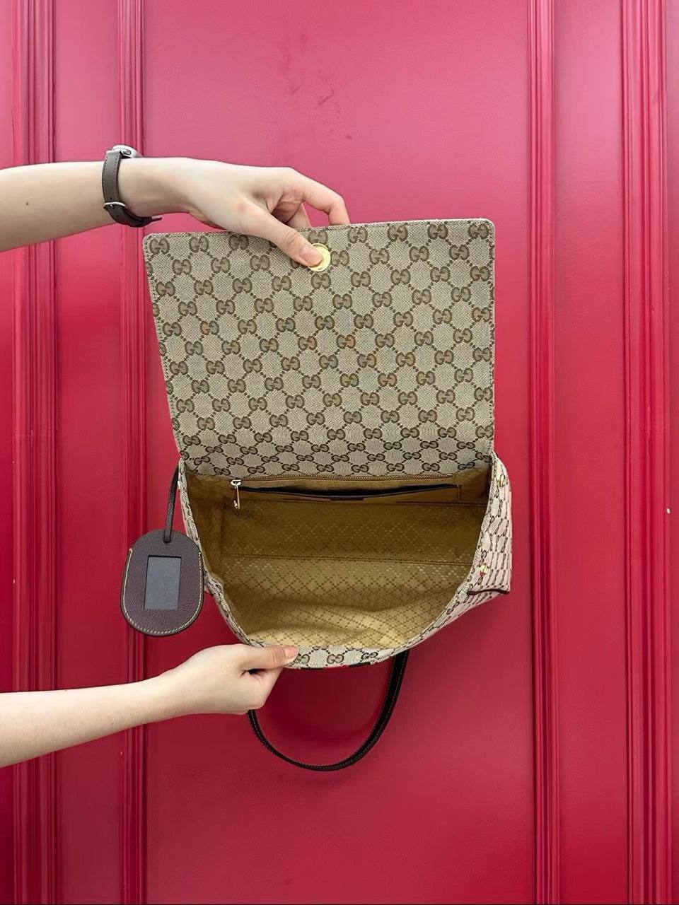 GUCCI 
SUPER MASTER QUALITY 
For Price 👇 WhatsApp✅
0568585901 
0507557372
0552275751 Owner Zain 👌

Zain307
♥️♥️♥️
