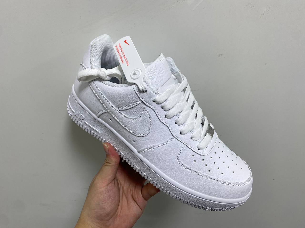 Airforce 1 ‘white’🤍
36-45 AVAILABLE 🤩
140 dhs🪙💚

Zain242
♥️♥️♥️
