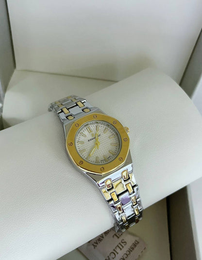 New Stock watches
60 dhs🪙

Zain45
♥️♥️♥️