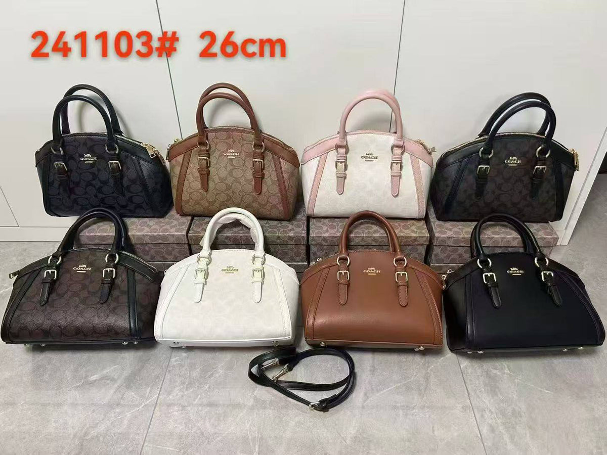 AVAILABLE
 COACH 

GOOD QUALITY 🎁 
WITHOUT BOX 🎁 
115 dhs🇦🇪🇦🇪

Zain169
♥️♥️♥️