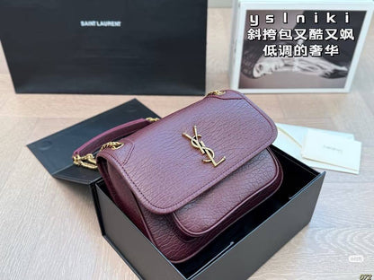 YSL Master
20cm 
280 dhs🪙🌨️

Zain10
♥️♥️♥️