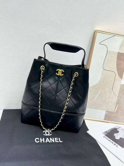 Chanel
90 dhs🪙🌨️

Zain129
♥️♥️♥️