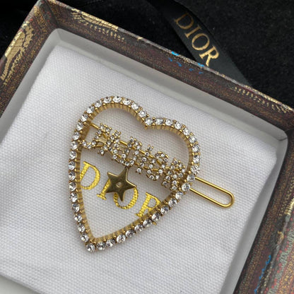HAIR CLIP
MASTER✨
60 DHS🇦🇪🇦🇪
LIMITED PIECES
WITH BOX AND PAPER BAG🎁🛍️

Zain89
♥️♥️♥️