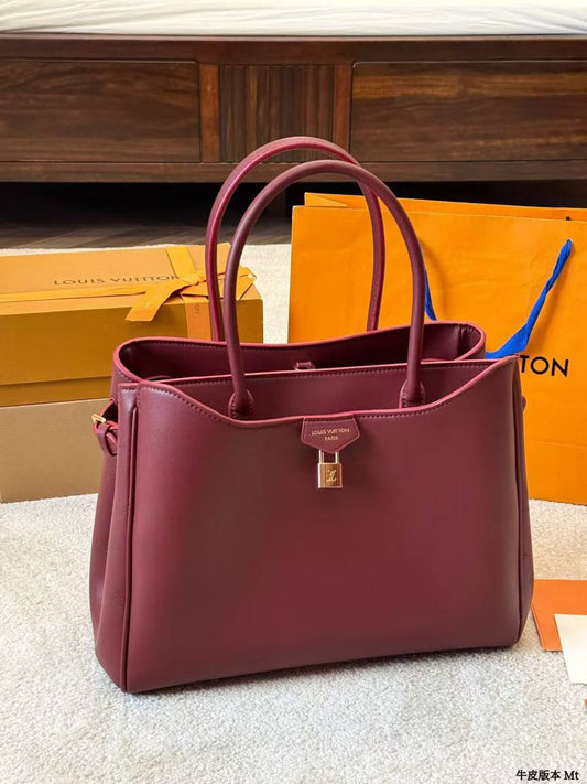 LV
Master+++
330 dhs💚

Zain153
♥️♥️♥️