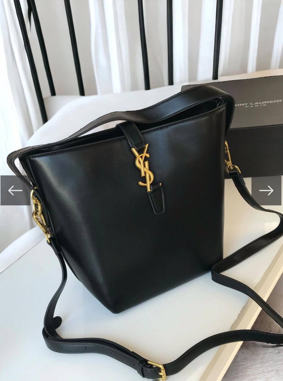 YSL
GOOD QUALITY 
115 dhs✅

Zain200
♥️♥️♥️