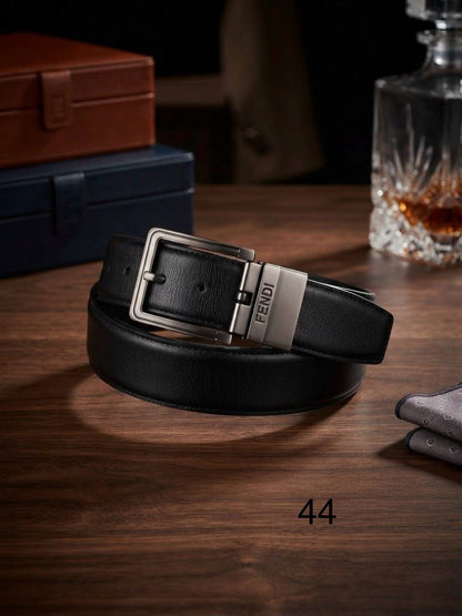 Mixed belts

70 dhs🇦🇪🇦🇪

Zain182
♥️♥️♥️