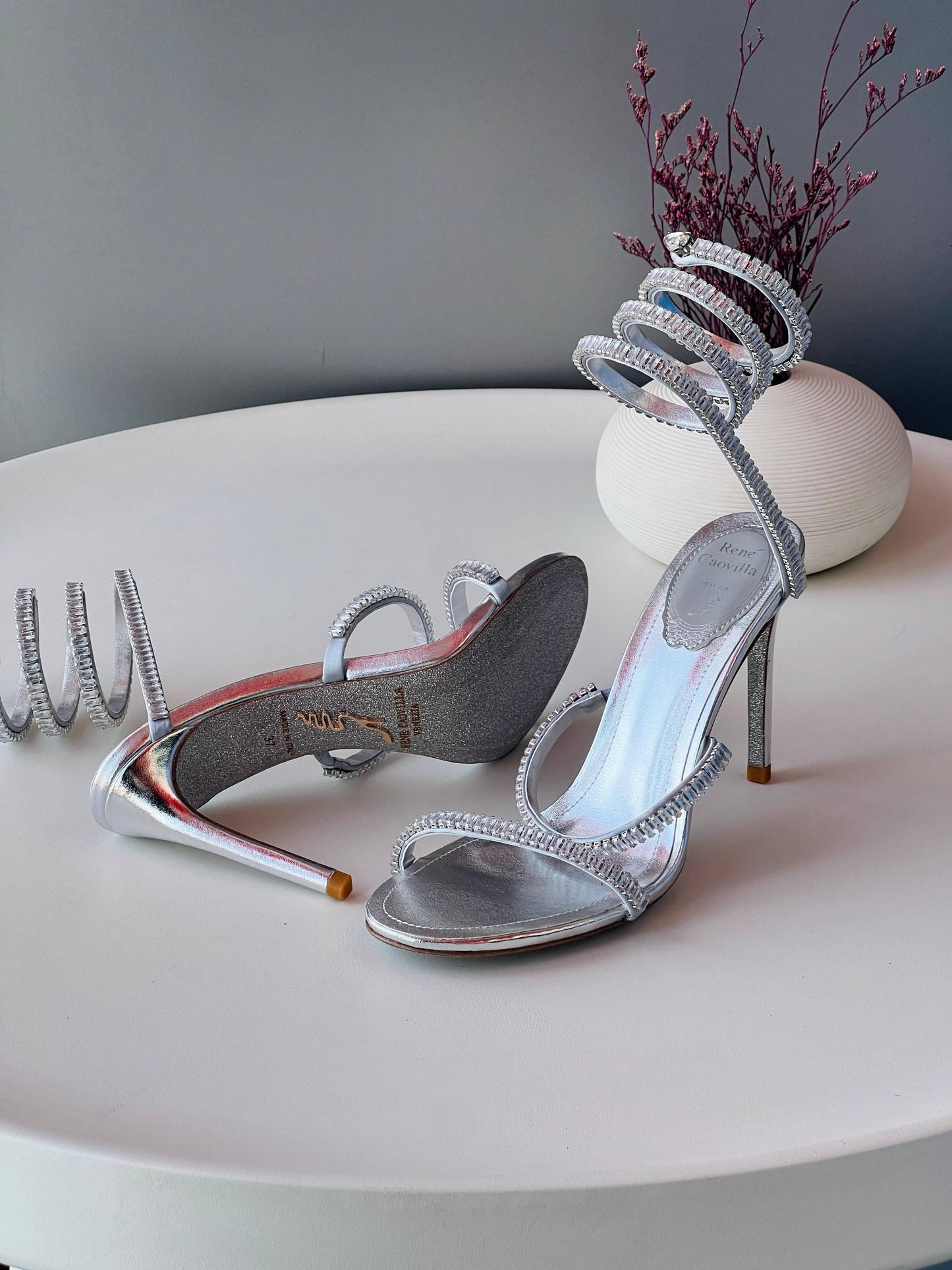 Rene caovilla 
36_41
Super high quality* 
500 dhs🗽

Zain176
♥️♥️♥️