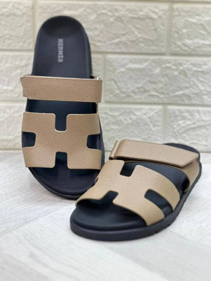 Hermes 
Sizes 41 to 45 
85 dhs💓

Zain232
♥️♥️♥️