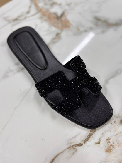 Hermesn
Size 36-41
100 dhs✅
High Quality

Zain55
♥️♥️♥️