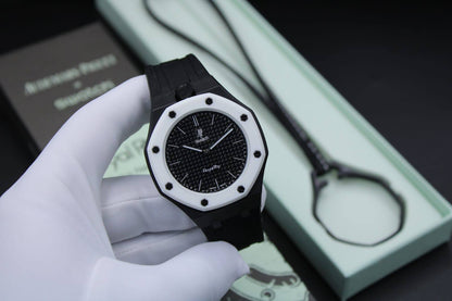 ROYAL POP AP SWATCH BATTERY

*WITH STRAP & BOX*

75 dhs✅

Zain58
♥️♥️♥️