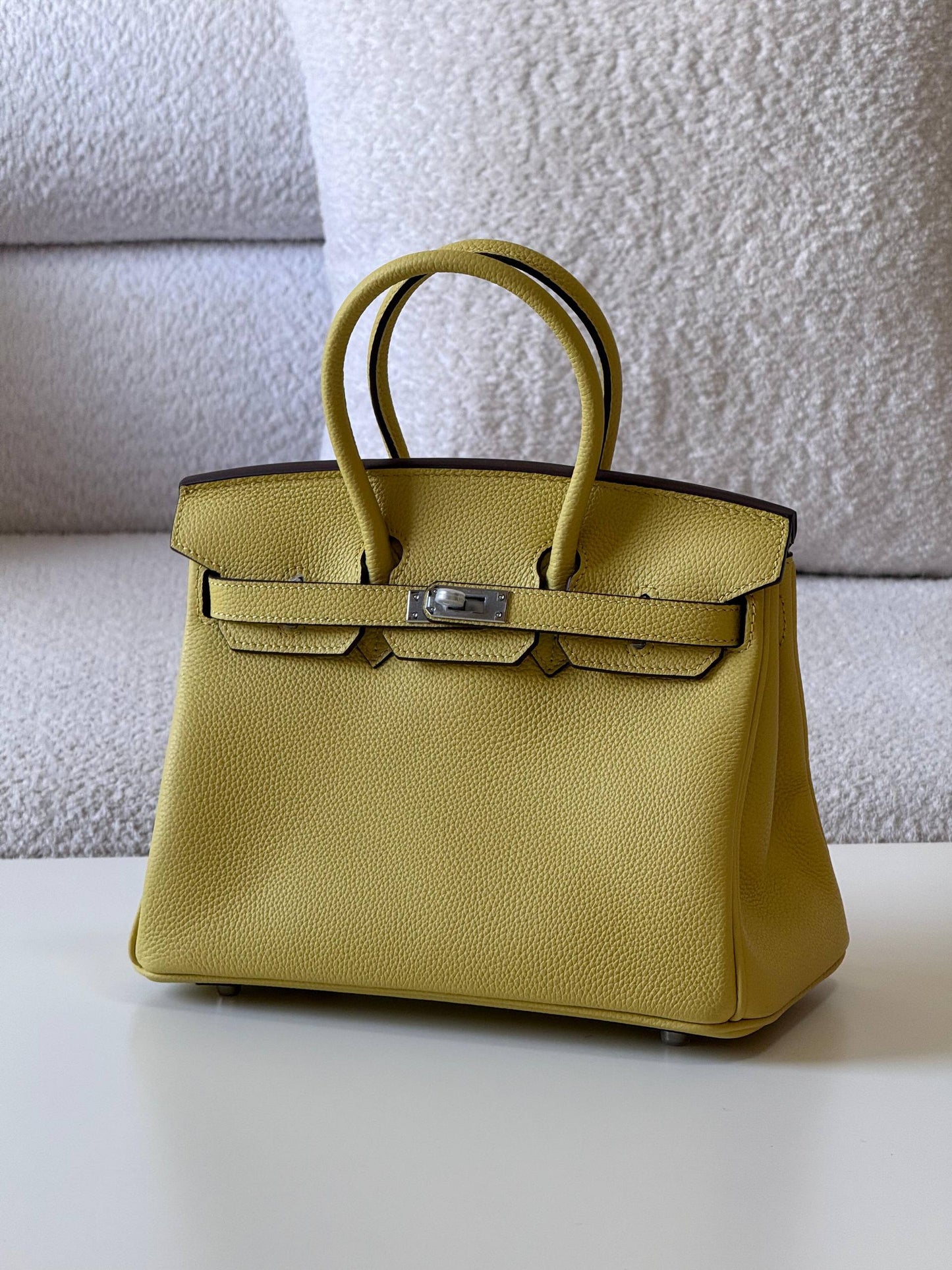 Hermes birkin 25cm💕master quality😍

with box❤️
🎁🎁🎁

400 dhs🪙🌨️

Zain52
♥️♥️♥️