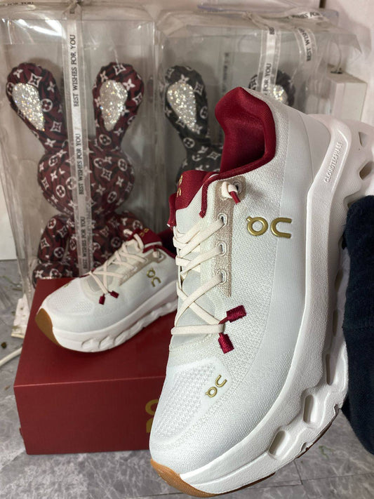 Cloudtilt "Pearl/Ivory"🤍♥️
Year of the Snake
36-45 AVAILABLE 🤩
230 dhs🪙🌨️

Zain242
♥️♥️♥️
