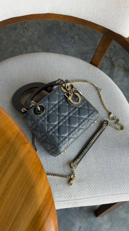 New collection ⚜️
DIOR 🩷
VIP quality 💎
Lady Dior Bag ✨
Size : 17 cm
For Price 👇 WhatsApp✅
0568585901 
0507557372
0552275751 Owner Zain 👌

Zain336
♥️♥️♥️