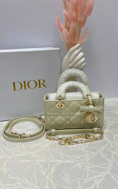 DIOR NEW  COLLECTION 💫💫💕
Super master quality 🔥🔥🔥💯
Available 💕💕💕
With full package 🎁
For Price 👇 WhatsApp✅
0568585901 
0507557372
0552275751 Owner Zain 👌

Zain252
♥️♥️♥️