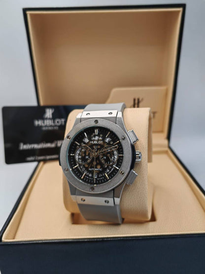 Hublot Men 

80 dhs 

Zain08

♥️♥️♥️