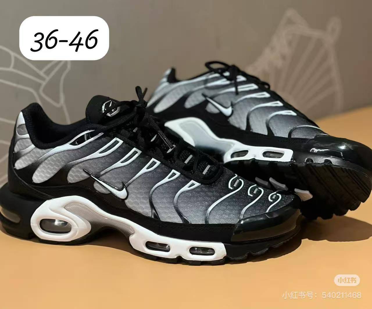 NIKE
Good quality 
120 dhs🇦🇪🇦🇪

Zain138
♥️♥️♥️