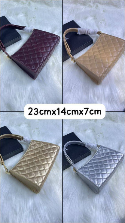 Chanel
95 dhs✅ 

with box
🎁🎁🎁

Zain72
♥️♥️♥️