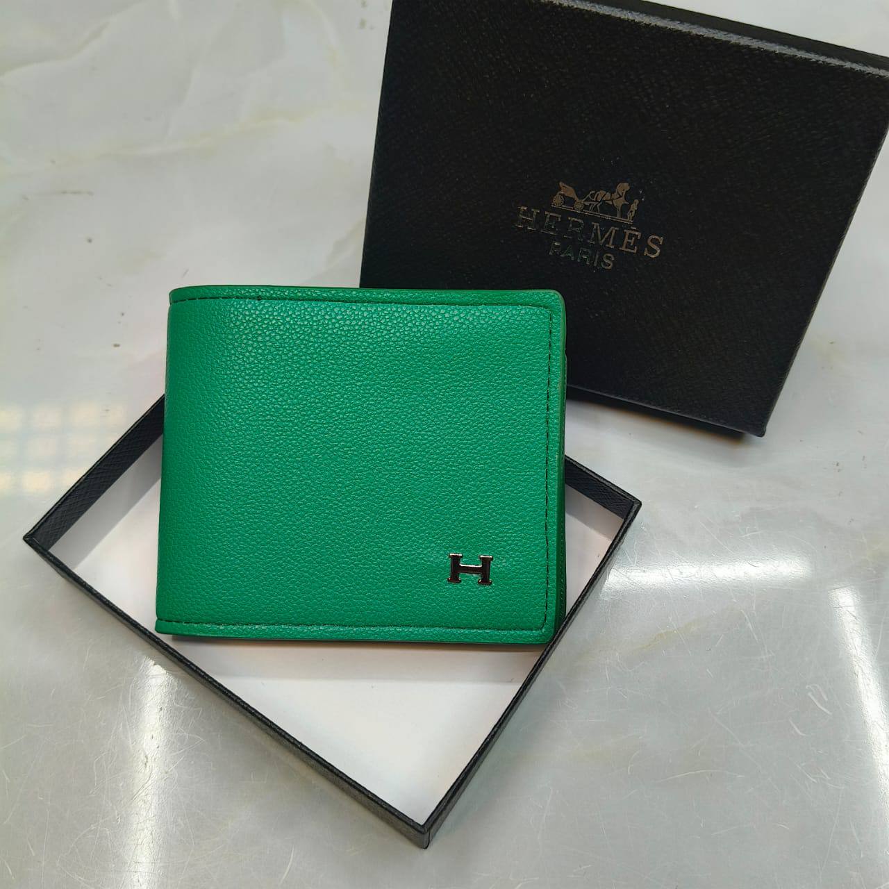 Mens GENTS WALLET
ᴡɪᴛʜ BOX

30 dhs✅

Zain31
♥️♥️♥️