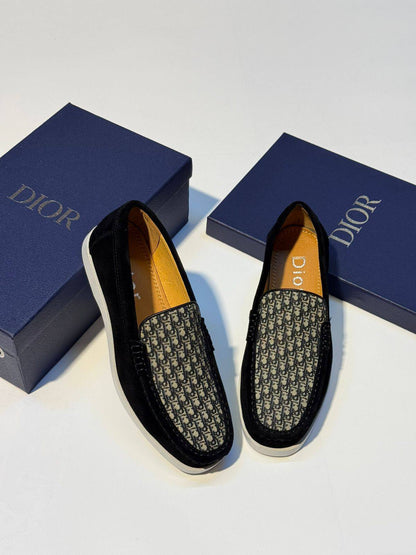 NEW CAME 
MEN DIOR SHOES
GOOD QUALITY
125 dhs❣️
39 TO 45

Zain40
♥️♥️♥️