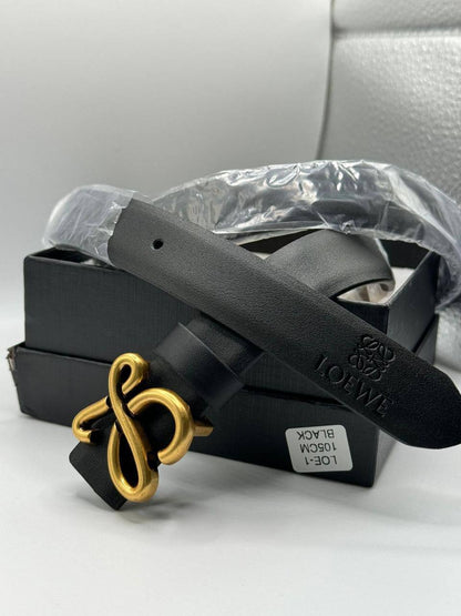 Ladies belt

With box 
🎁🎁🎁

40 dhs🪙🌨️

Zain93
♥️♥️♥️