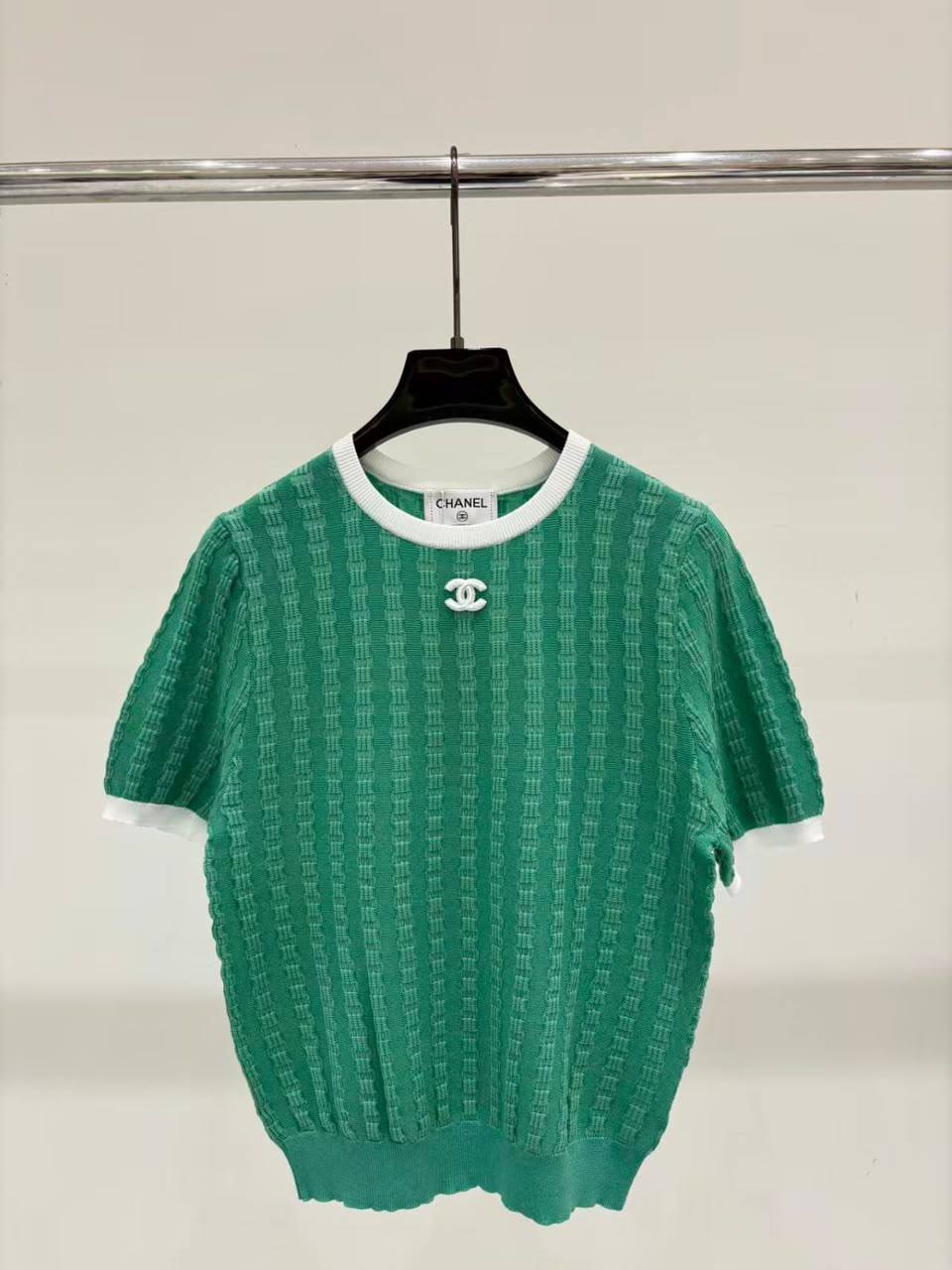 *New collections*                                                
CAHNEL
*Super Master quality*
*Sizes: S M L* 
380 dhs🇦🇪🇦🇪

Zain308
♥️♥️♥️
