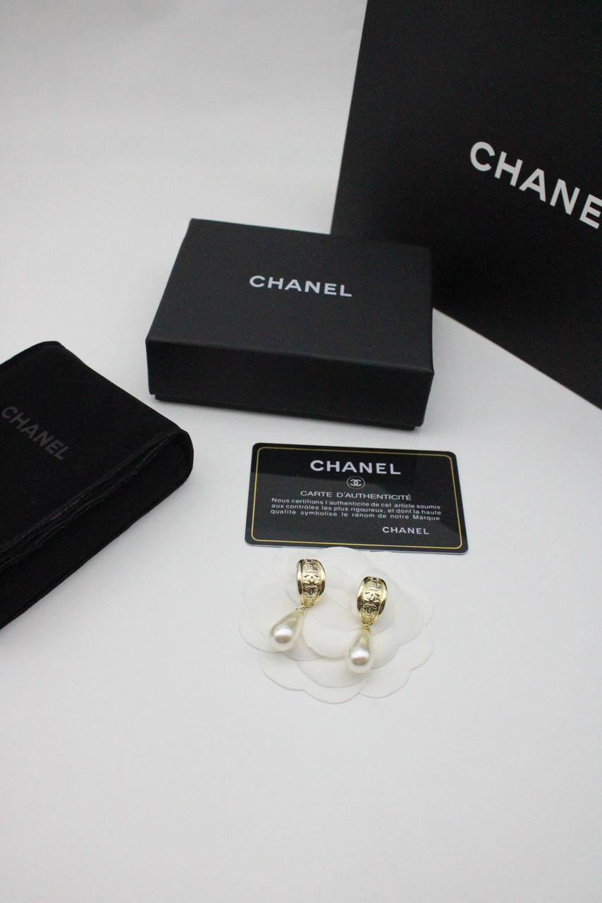 Accessories
55 dhs❤️

Zain122
♥️♥️♥️