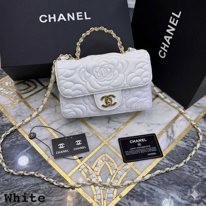 Chanel ᴛᴏᴘ ʜᴀɴᴅʟᴇ/ chain
ᴇᴍʙʀᴏɪᴅᴇᴅ ғᴏʟʟᴏᴡᴇʀ 
ɢᴏʟᴅ ʜᴀʀᴅᴡᴀʀᴇ 
ᴡɪᴛʜʙᴏx
🎁🎁🎁

ᴄᴀᴠɪᴀʀ 
sɪᴢᴇ:20ᴄᴍ
95 dhs✅

Zain56
♥️♥️♥️