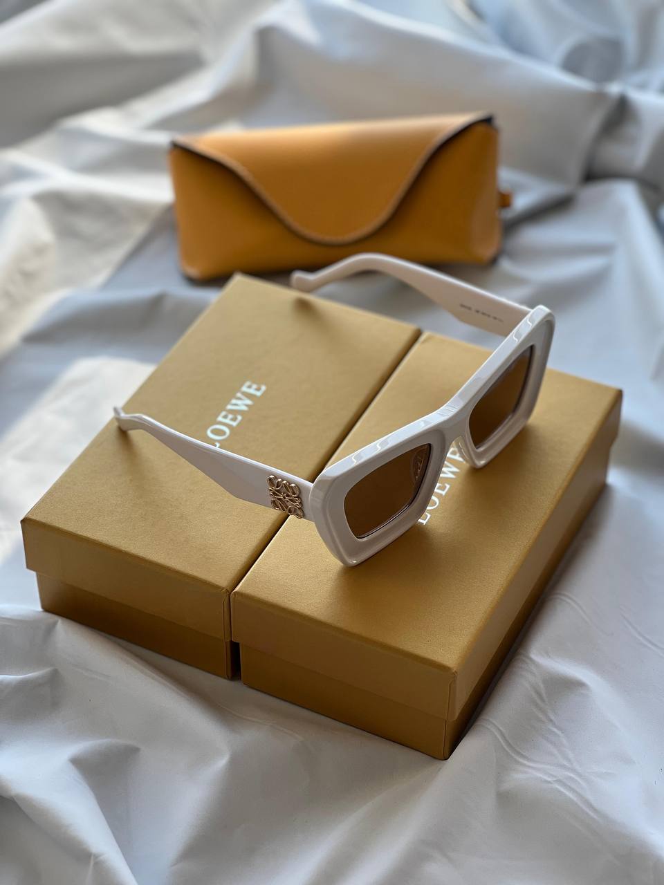 Loewe
Super master quality 💯
For Price 👇 WTSP Text Zain 0568585901

Zain282
♥️♥️♥️