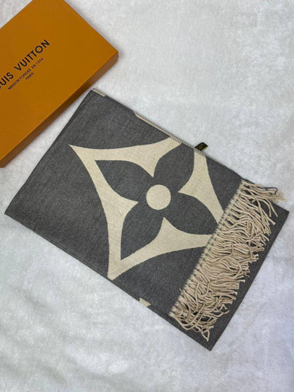 Winter scarf 
45 dhs🪙💕

Zain93
♥️♥️♥️