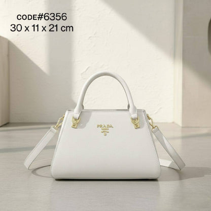 PRADA ʜᴀɴᴅʙᴀɢ
ᴡɪᴛʜ ɢᴏʟᴅ ʜᴀʀᴅᴡᴀʀᴇ
ɪᴛ ʜᴀs ʟᴏɴɢ ʙᴇʟᴛ sᴛʀᴀᴘ
sɪᴢᴇ : 30 cm

75 dhs💓

Zain31
♥️♥️♥️