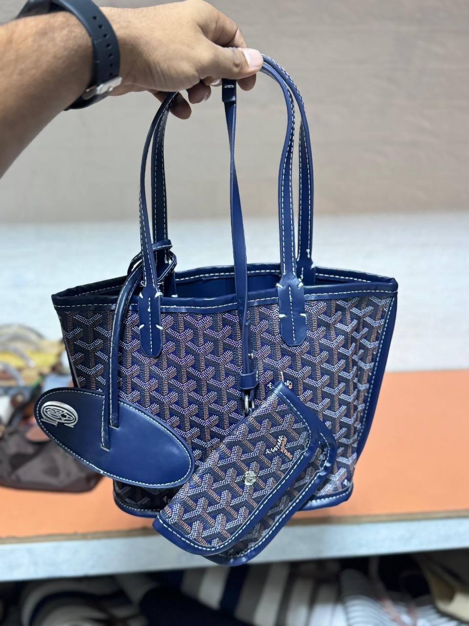 Goyard 
65 dhs✅

Zain232
♥️♥️♥️