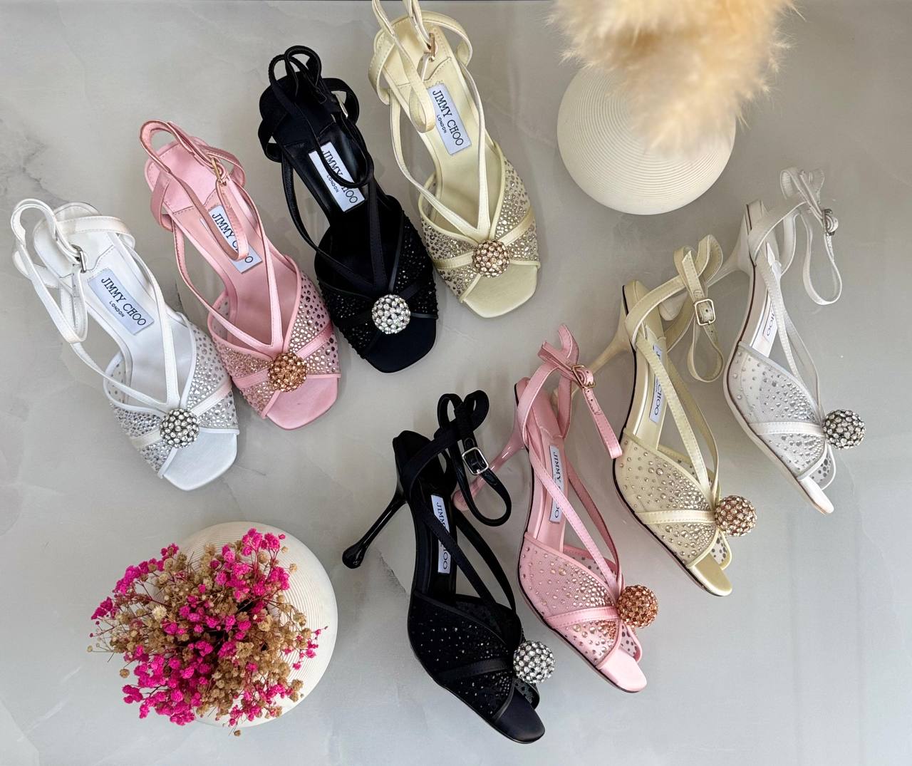 Jimmy choo 
Vip quality 
Size:36to41
450 dhs✅

Zain113
♥️♥️♥️
