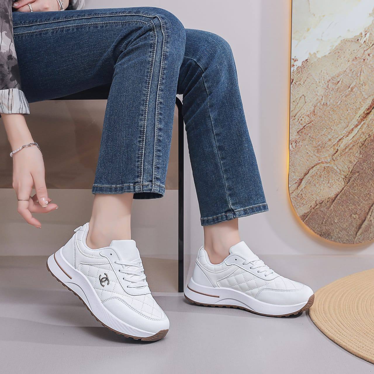 Chanel
Size 36to41      
75 dhs🪙🌨️

Zain163
♥️♥️♥️