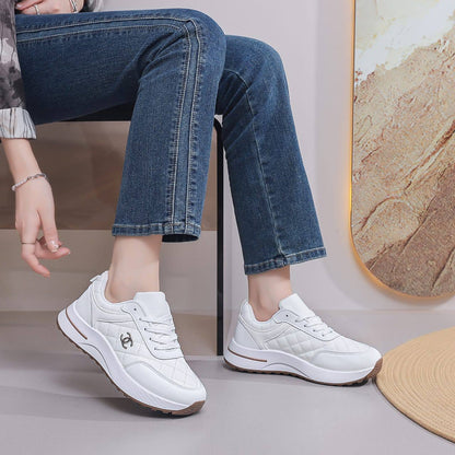 Chanel
Size 36to41      
75 dhs🪙🌨️

Zain163
♥️♥️♥️