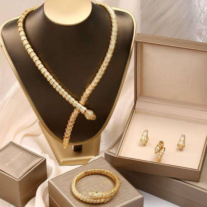 BVLGARI✨💫
MASTER SET
NECKLACE
 BRACELET 💎
EARRINGS 
RING💍

WITH GOOD BOX AND PAPER BAG 🎁🛍️
700 dhs🇦🇪🇦🇪

WITH ORIGINAL BOX AND PAPER 🎁🛍️
800 dhs🇦🇪🇦🇪

Zain89
♥️♥️♥️