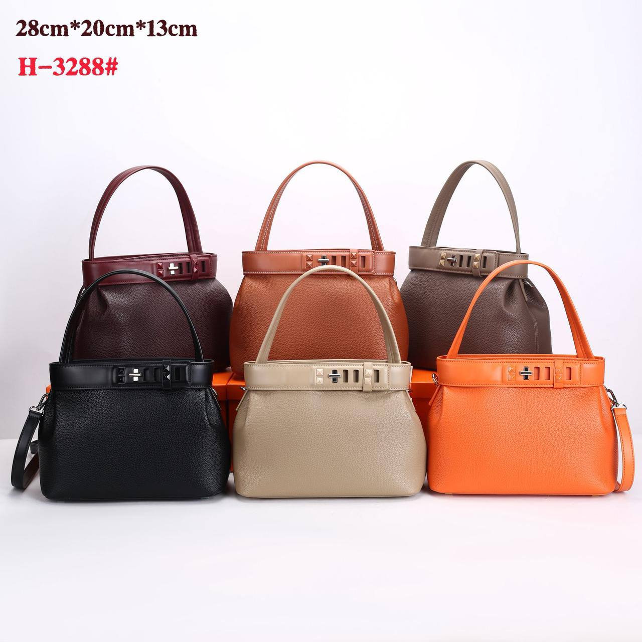 HERMES 
NEW CAME HIGH QUALITY 
WITH BOX 
🎁🎁🎁

125 dhs❣️

Zain39
♥️♥️♥️